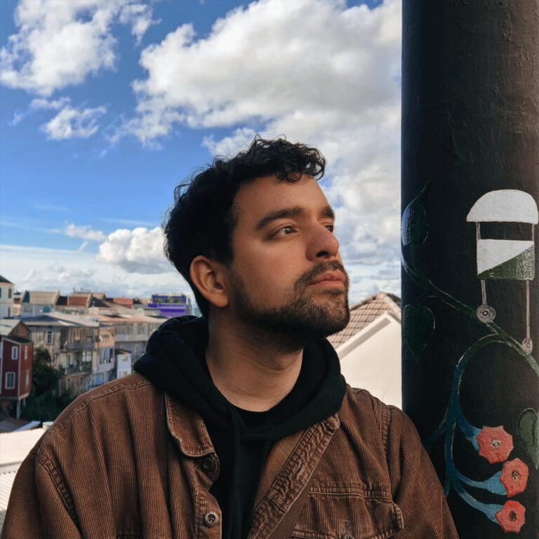 El otro Moreno lanza “Puedes amarme ahora”: romanticismo pop con espíritu de teleserie